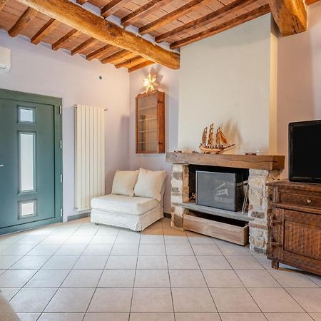 Villetta Tiziana Pisa Exteriör bild